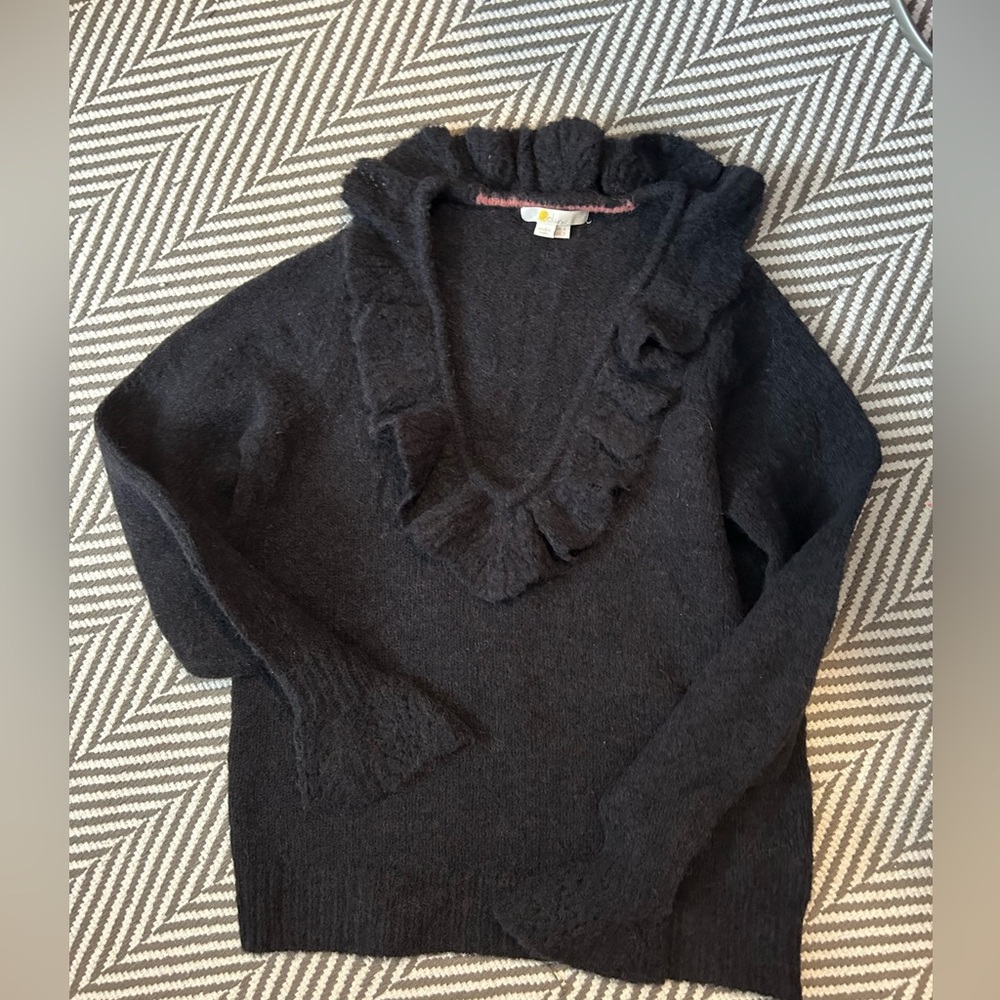 Frilly Boden sweater
